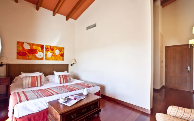 Can Jaume by Ocean Drive