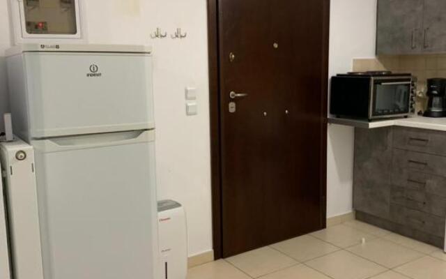 Luxury studio with SPA close to athens airport