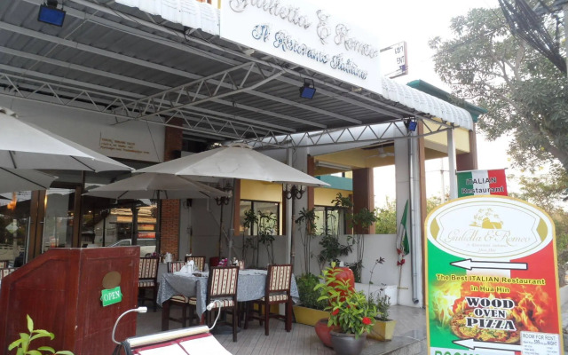 Giulietta e Romeo Il Ristorante Italiano and Guesthouse