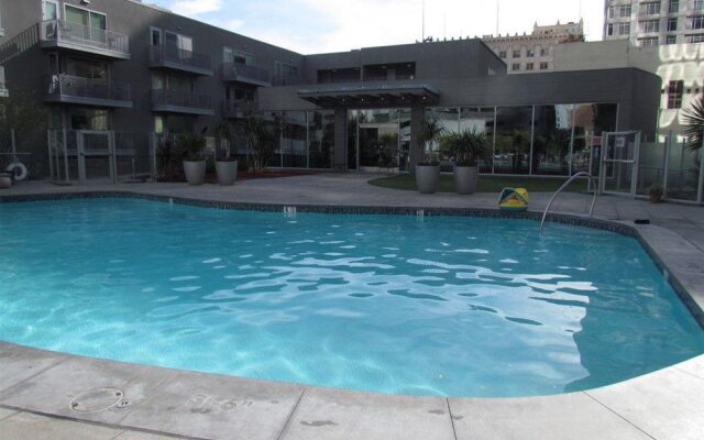 Luxury Place in Downtown