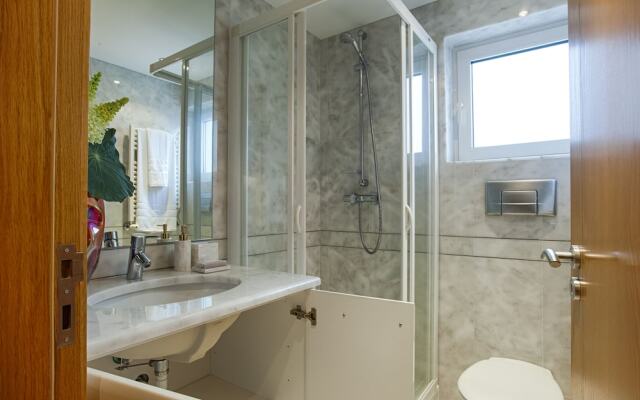 Lisbon Finestay Capuchos