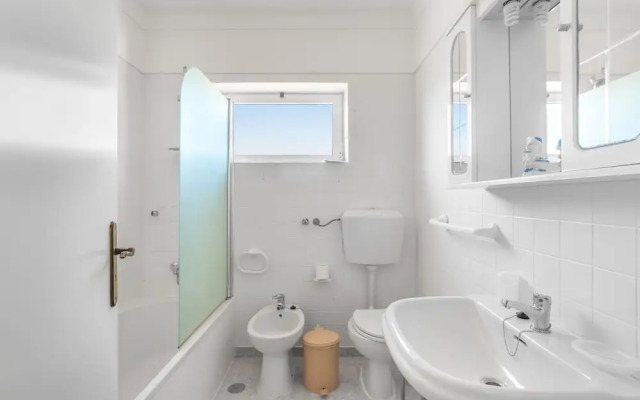 Neves I Guia in Guia