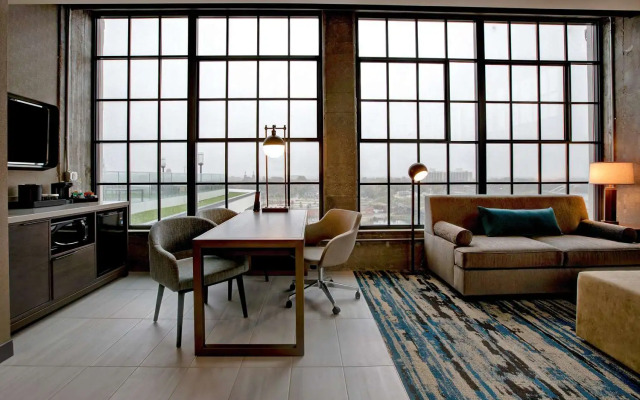Embassy Suites Rockford Riverfront