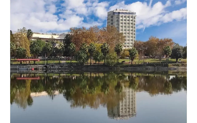 Turkmen Riverside Hotel