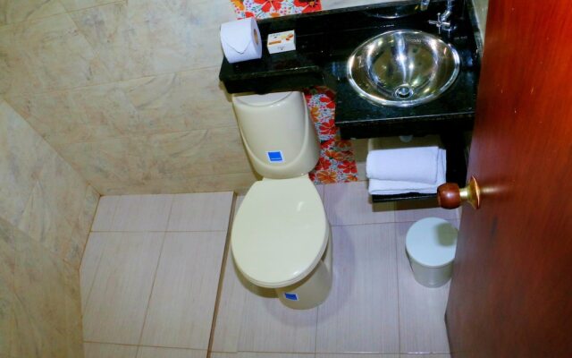 Apartment in Front of the Sea 1105B