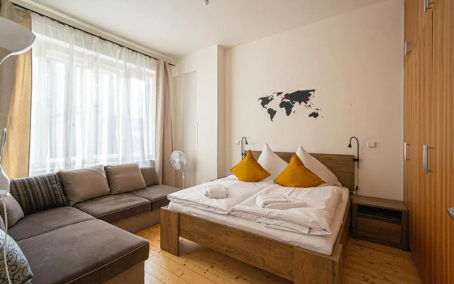 Bright Ruterra Apartment in the Heart of Prague
