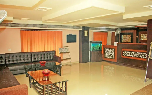 Hotel Central Plaza By OYO Rooms