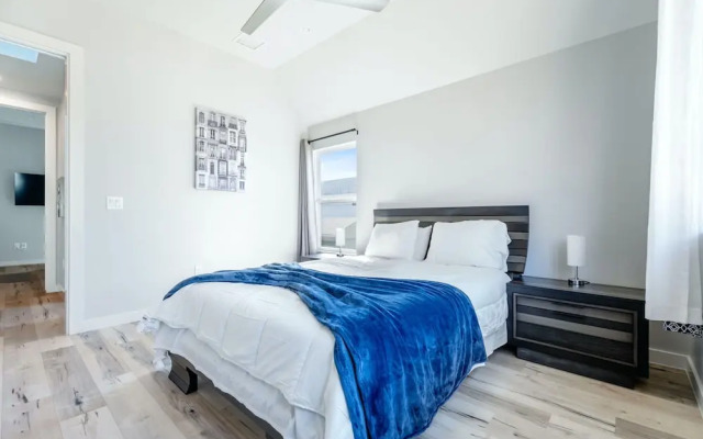 Trendy 3 Bedroom in South Austin!