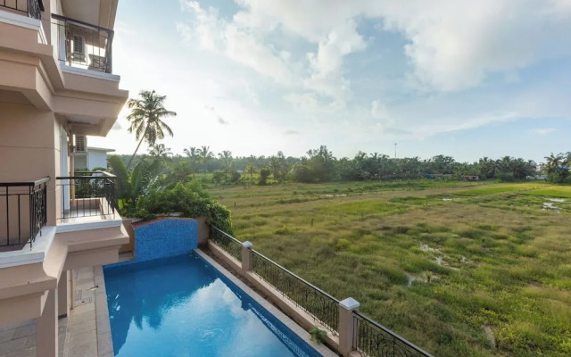 Palm Retreat 1BHK Pool & Field Views