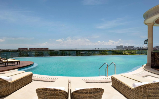 The Langham, Haikou