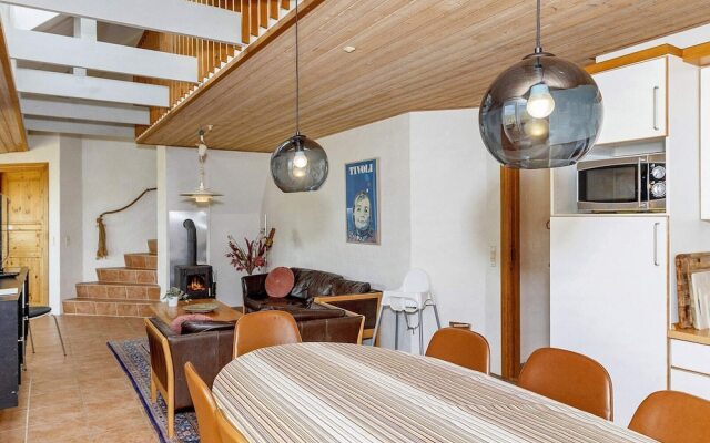 10 Person Holiday Home in Frostrup