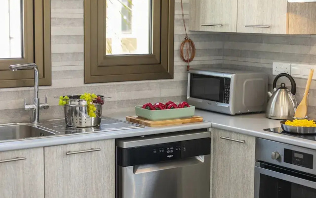 Chris Le Mare Luxury Villa By Louis Hotels