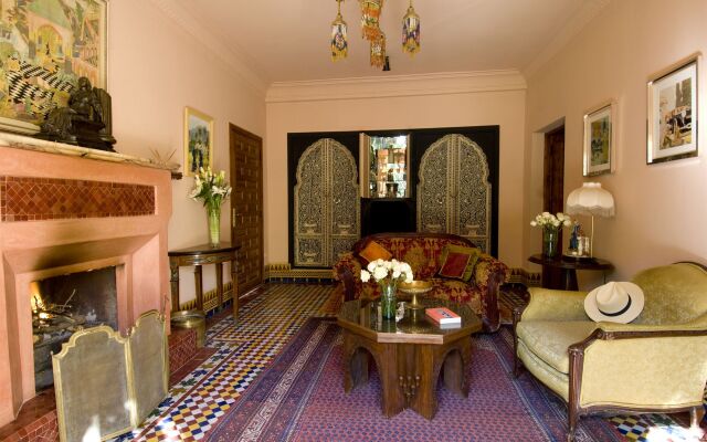 Dar Ayniwen Garden Hotel & Bird Zoo