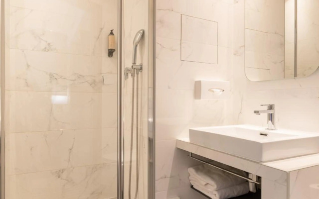 Prince Albert Lyon Bercy