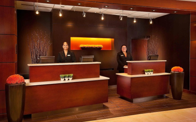 Courtyard by Marriott Seattle Sea-Tac Area
