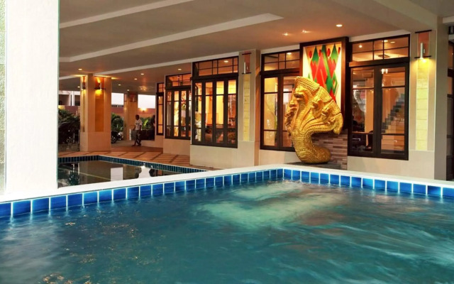 Pattaya Loft Hotel