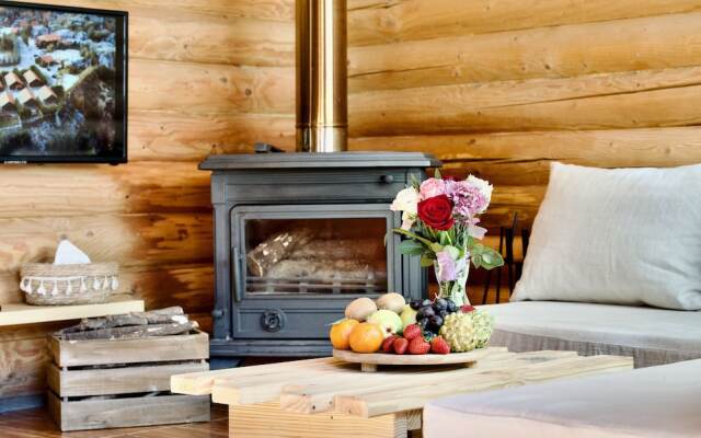 Wood Hills Hotel & Resort