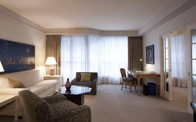 Metropolitan Hotel Vancouver