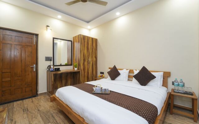 La Belle Vue by Dumnu Homes