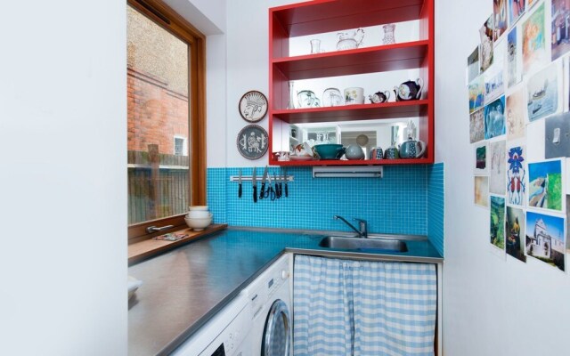 Beautiful 4BR Family Home in Leafy SE London