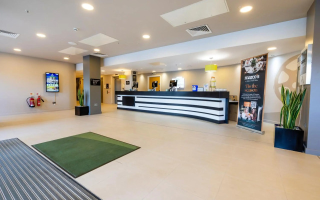 Holiday Inn Manchester-Media City UK by IHG