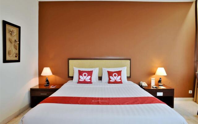 ZEN Rooms Near Grand Indonesia Mall