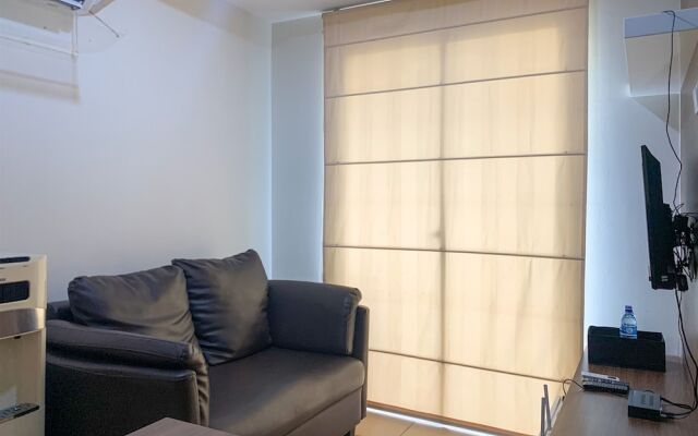 Warm And Homey 1Br At Belmont Residence Puri Apartment