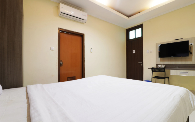 Hotel Istana Bungur – Guest Rooms – Jakarta