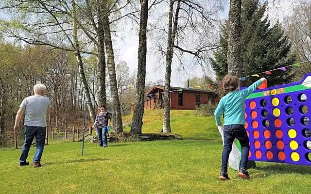 Luxury Woodland Oak Lodge