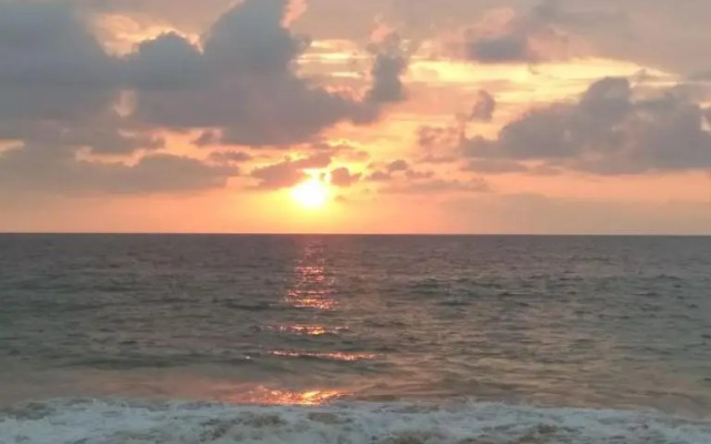 Shanthi Guest & beach villa