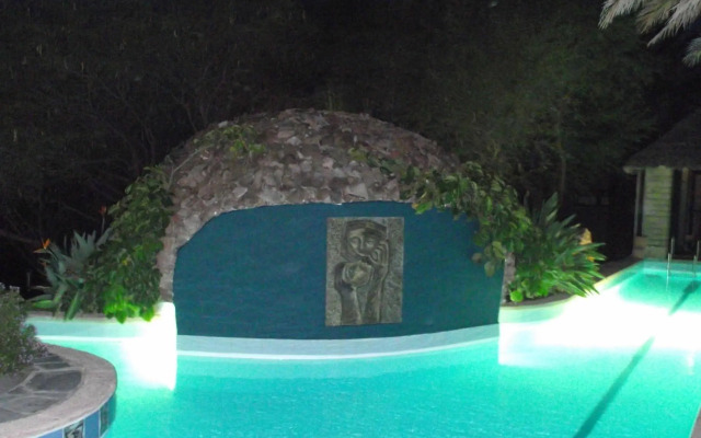 Nirvana Restaurant And Retreat