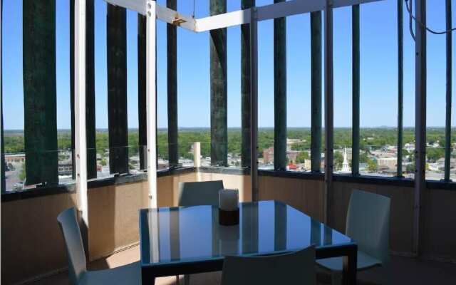 Inn at Price Tower