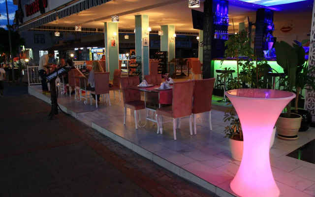 Avlion Hotel
