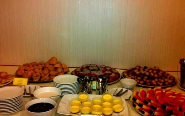 Kay Hotel Danang - Near Dragon Bridge