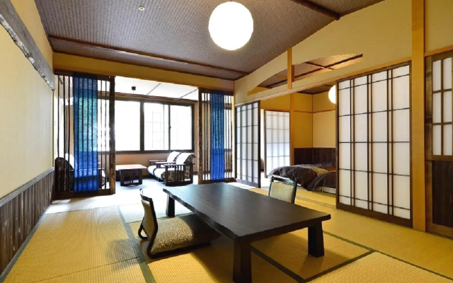 Kutsurogijuku Shintaki