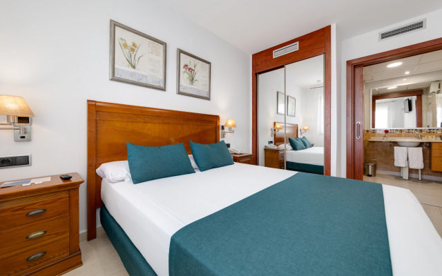 Hotel Daniya Denia