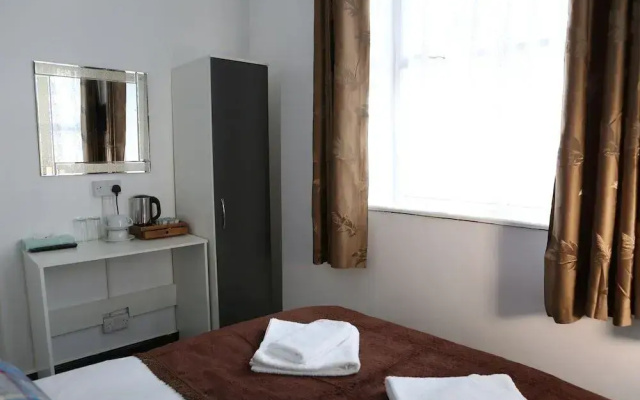 Isledon Hotel