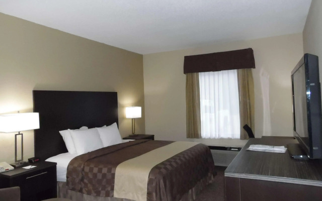 Best Western Teal Lake Inn