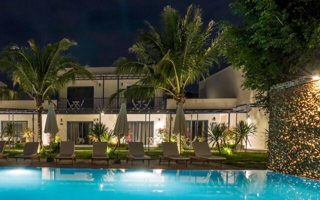 The B Resort