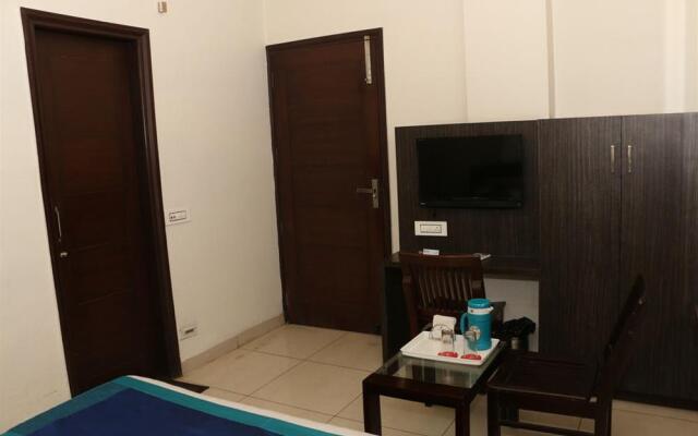 Hotel 9 Inn