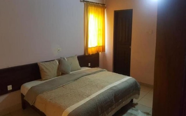 First Choice Hotel