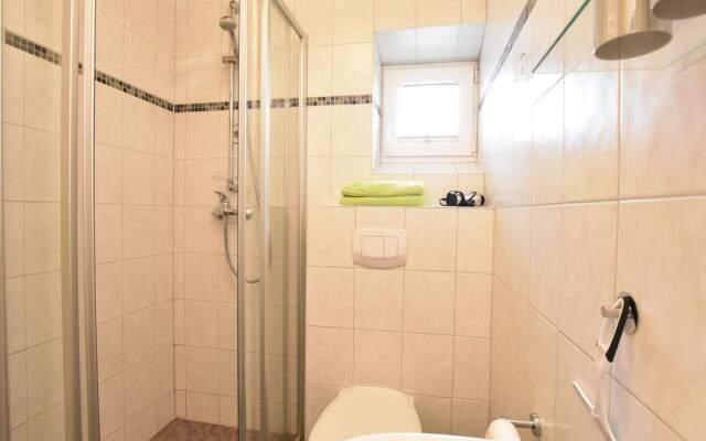 Lovely Apartment in Stellshagen With Garden