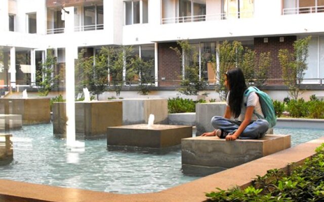 Bmb Suites