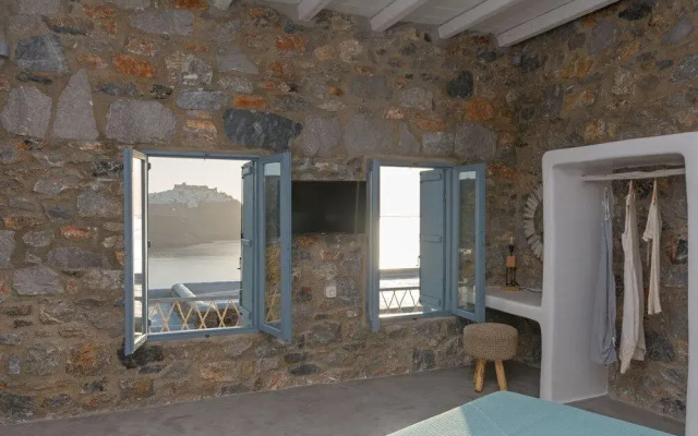 Nisides Suites
