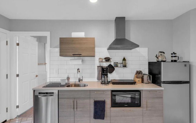 Coastal #1 and Cozy #2 - Seacliff Beach Suites
