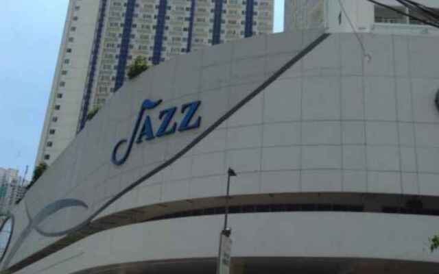 Jazz 39 by Stay in Manila