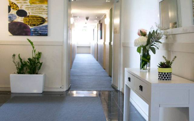 Park Regis Concierge Apartments