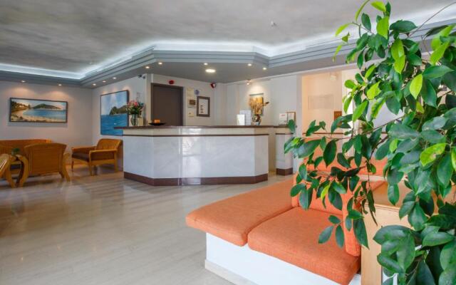 Hotel Tolo