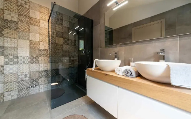 Villa Maria Markovici