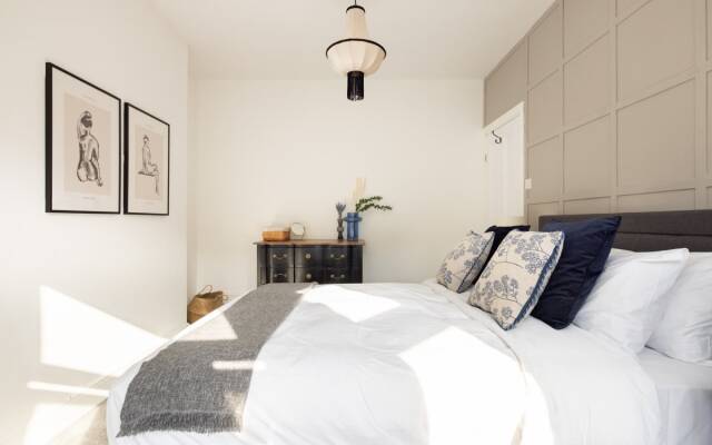 The Camberwell Nook - Lovely 5BDR House with Garden